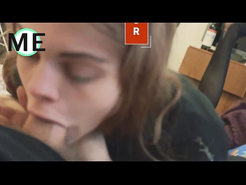 ❤️ Halspikk, avrevet strømpebukse og avrevne hæler hyggelig å møte ❤ Supersex hos oss ❌️